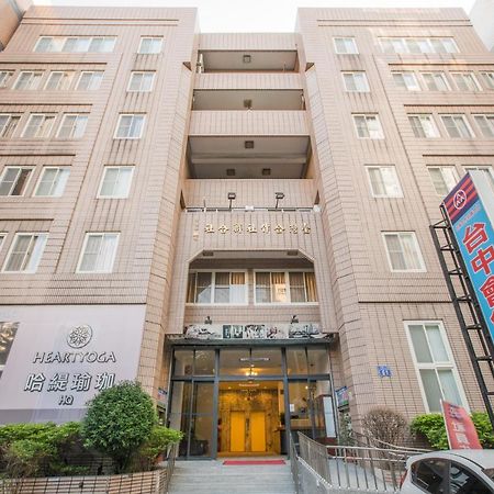 Aparthotel Taichung Hall Zewnętrze zdjęcie