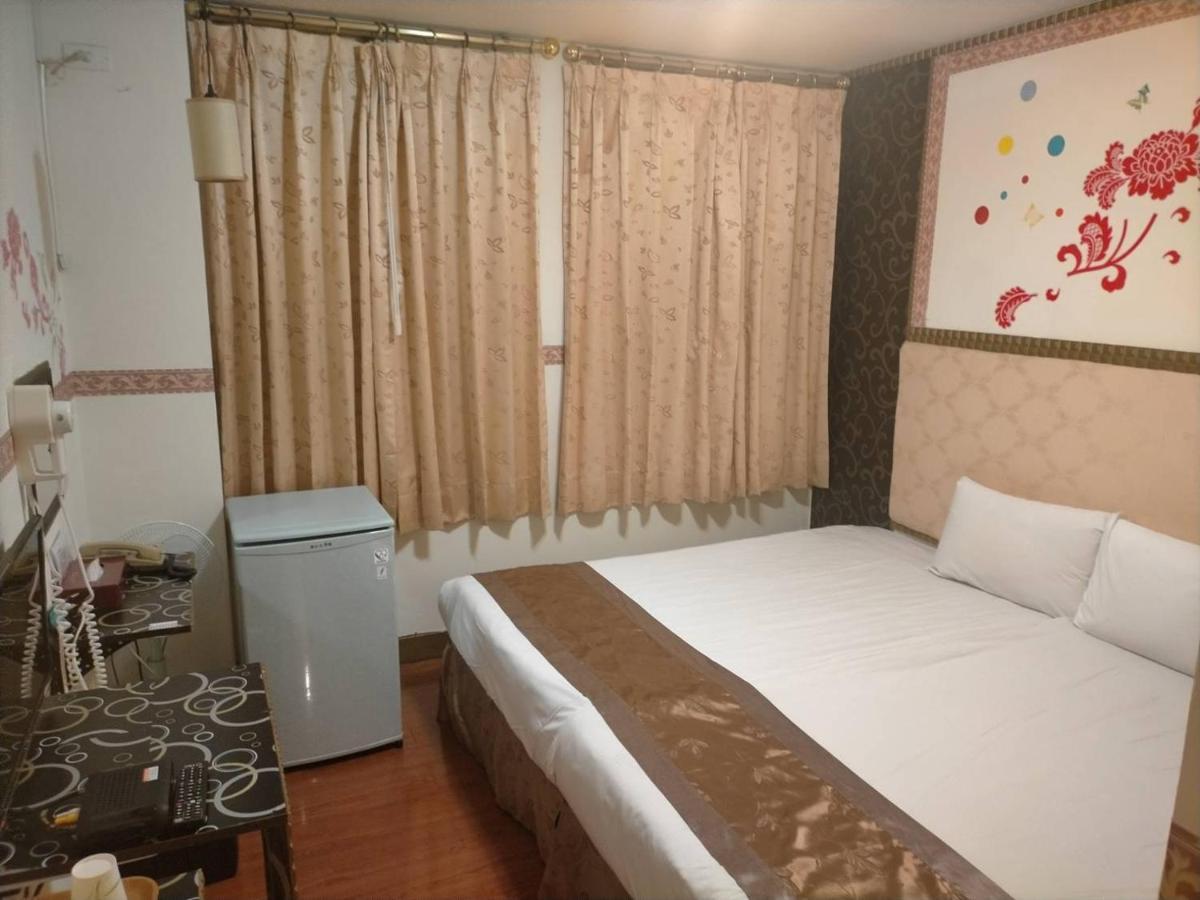 Aparthotel Taichung Hall Zewnętrze zdjęcie