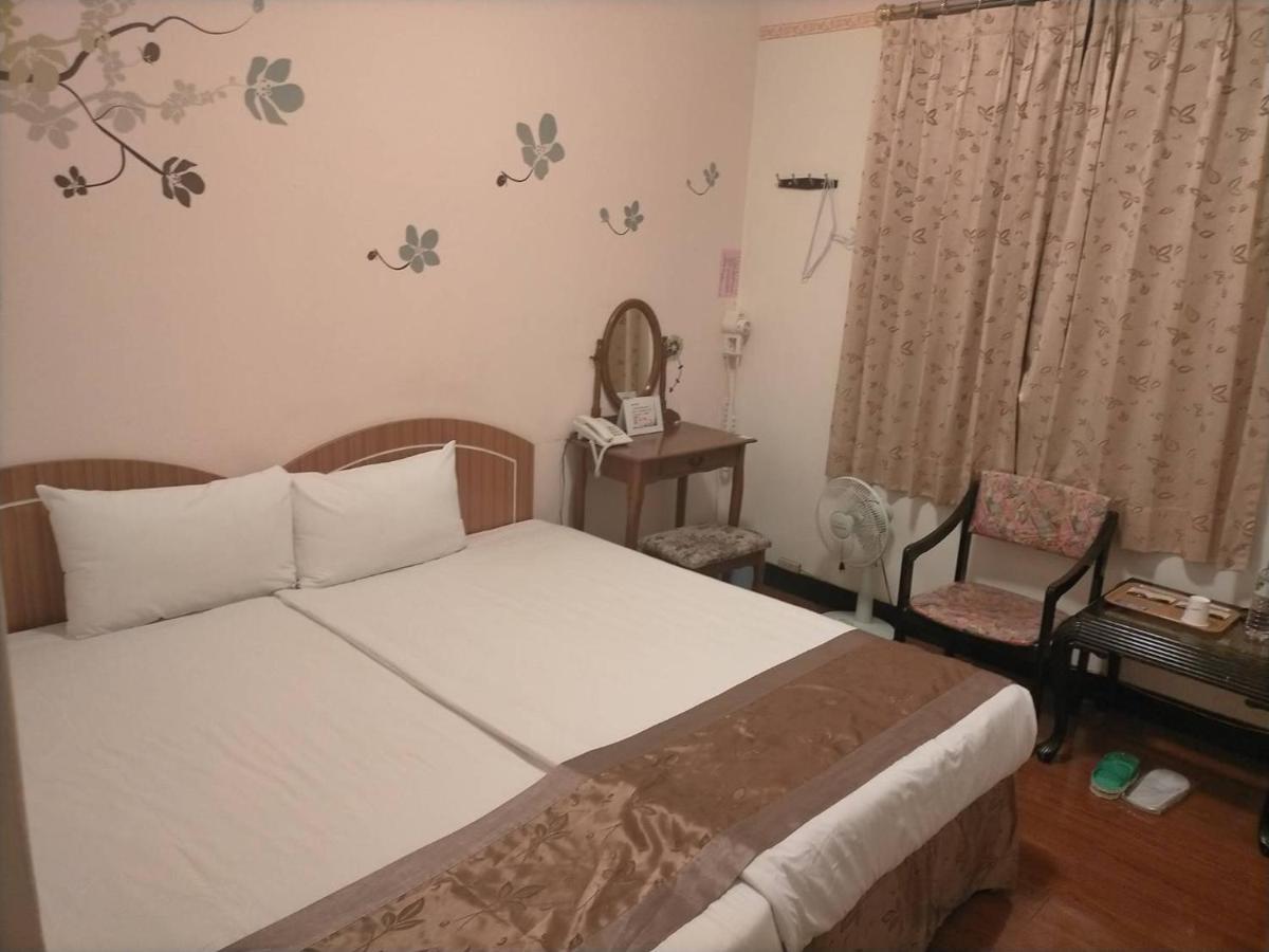 Aparthotel Taichung Hall Zewnętrze zdjęcie