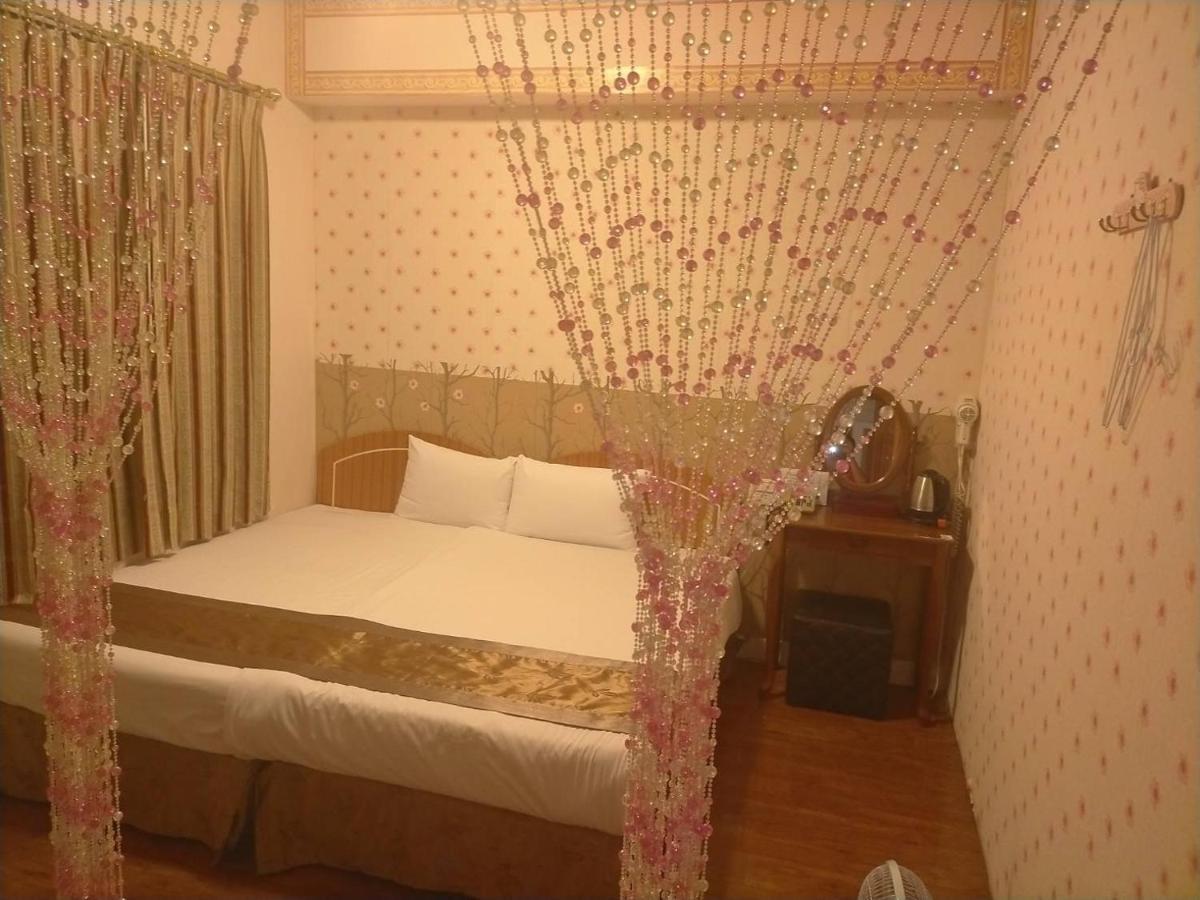 Aparthotel Taichung Hall Zewnętrze zdjęcie