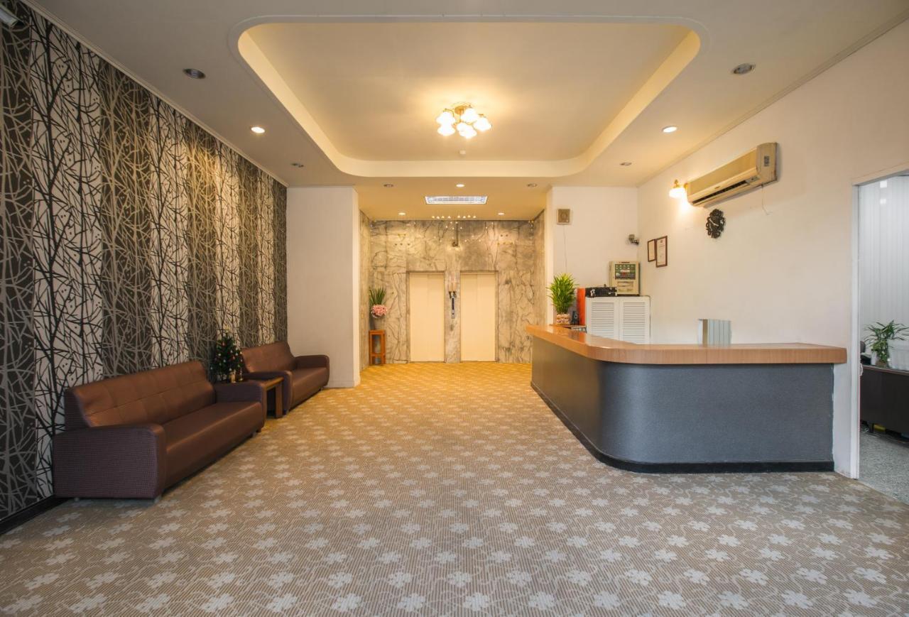 Aparthotel Taichung Hall Zewnętrze zdjęcie